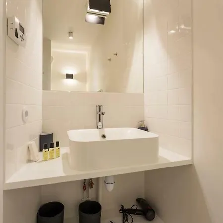 Appt Avec Balcon - Alesia - Montparnasse Apartment *